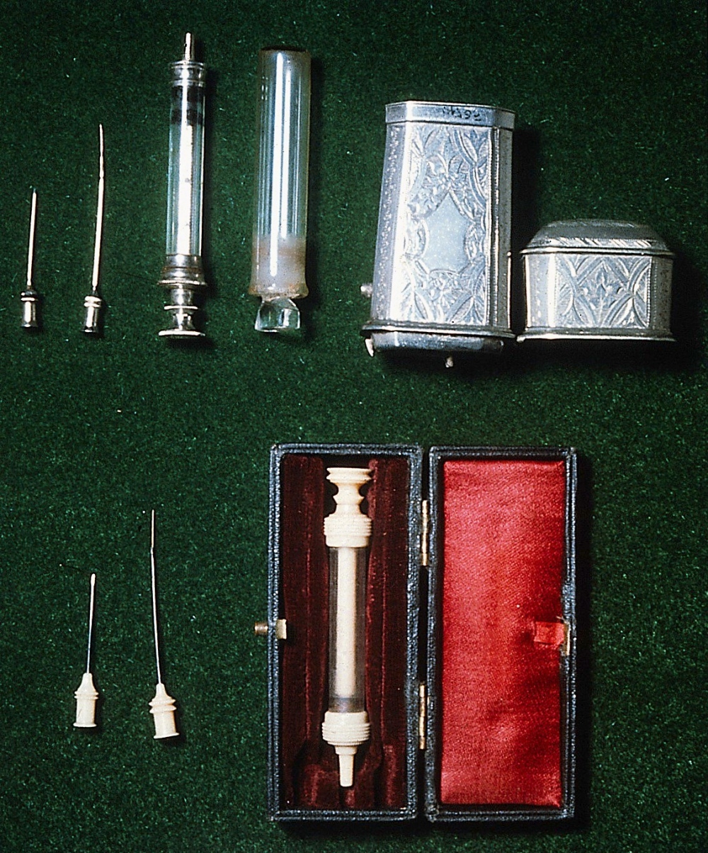 6 Things That Were Really Different When They Were First Invented