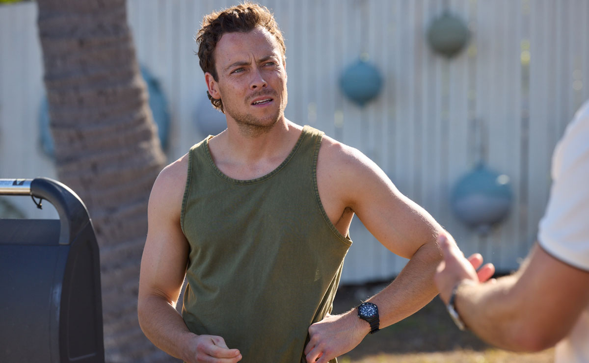 Brax and Ricky are back. David uncovers a shocking scene. Tane’s running out of time.