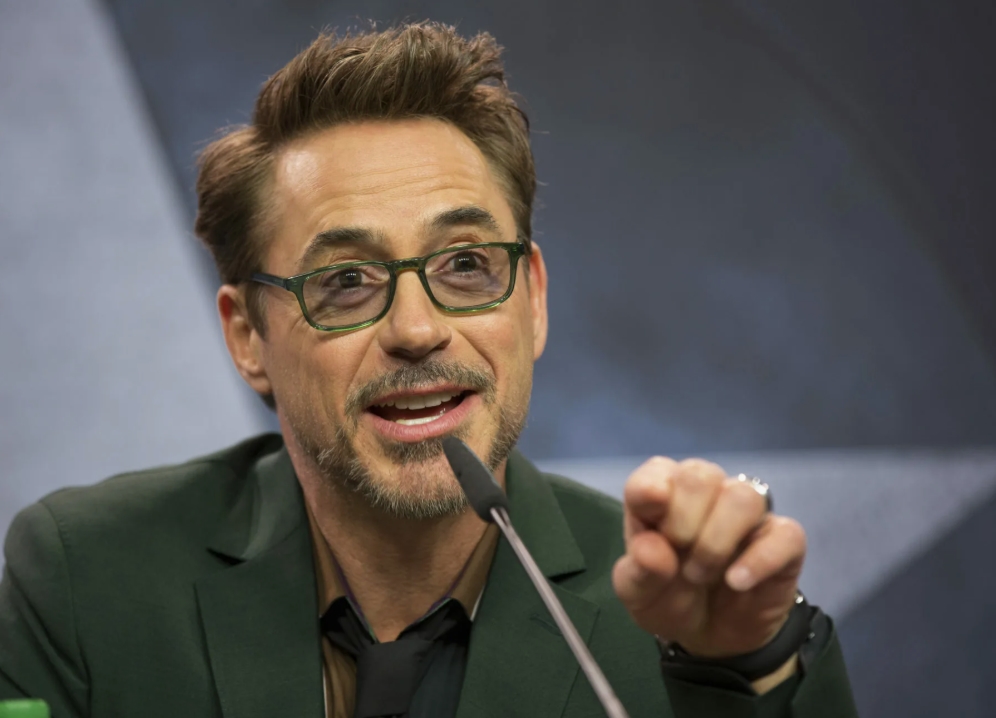 Can You Believe This Is Him?: Hollywood Icon Stuns Fans With New Transformation!