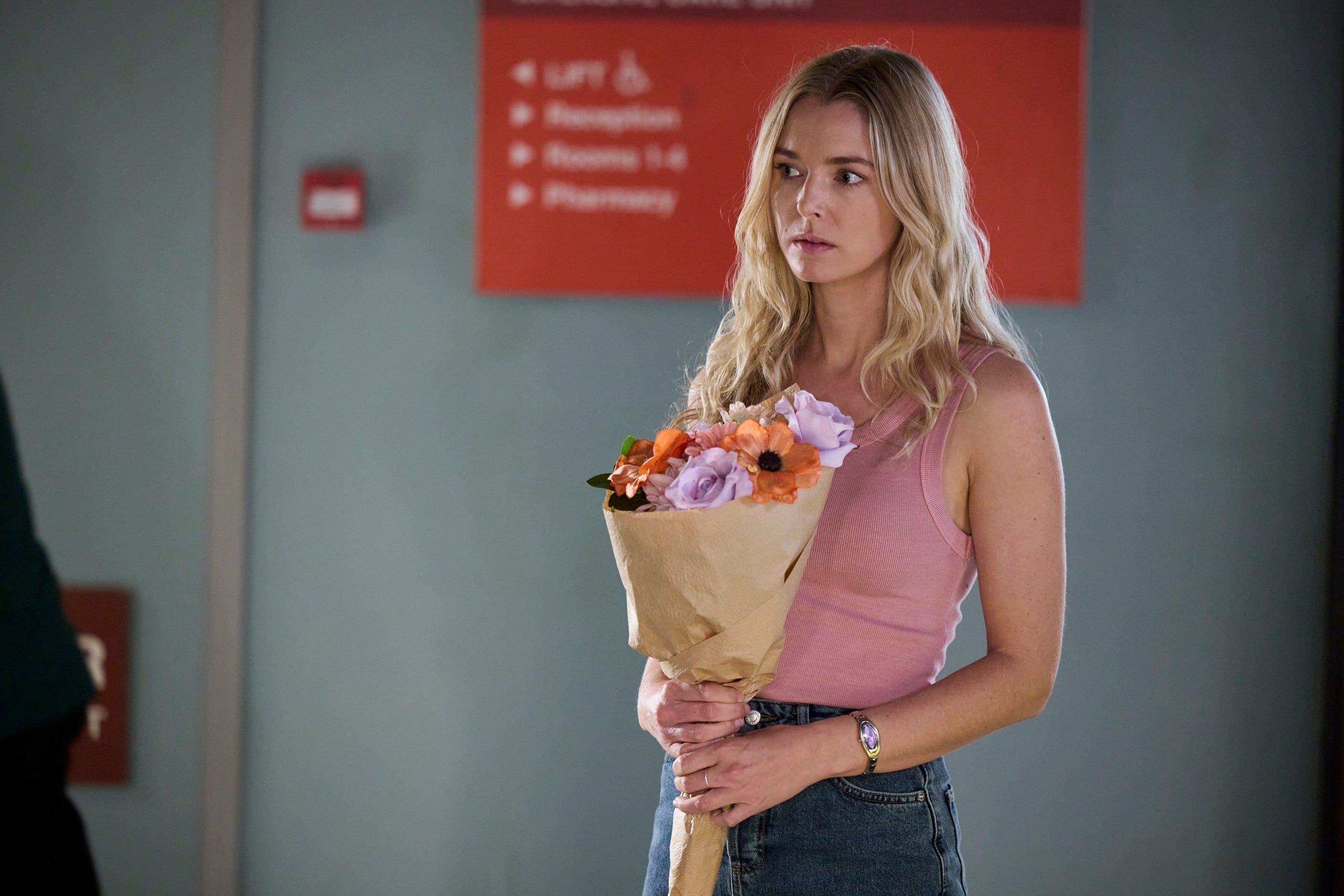 Cash’s investigation bears fruit. Sonny doubles down. Leah has big reno dreams.