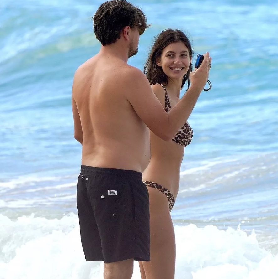 Hollywood Superstar Spotted with His Former Partner in Rare Paparazzi Photos: Do You Remember Them?