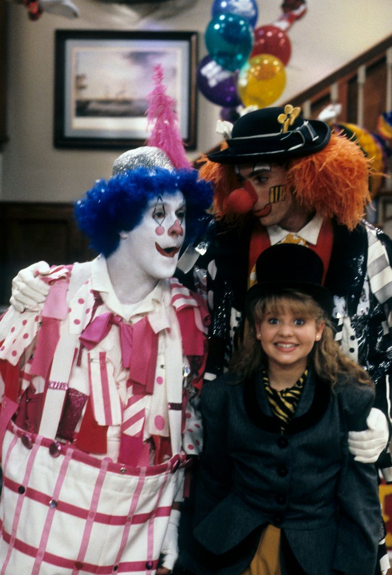 Nostalgia: Full House Stars Candace Cameron Bure, John Stamos, Lori Loughlin and Jodie Sweetin Reunite 31 Years Later — Photos