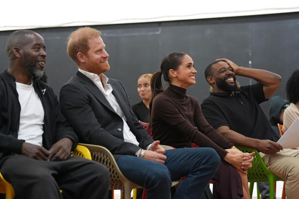 Prince Harry and Meghan Markle Make First Joint Appearance in Nottingham Since Returning to the UK — Body-Language Expert Identifies Five Signals — Photos