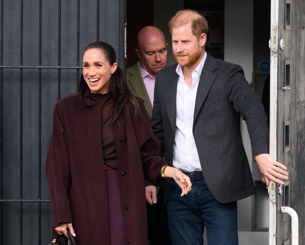Prince Harry and Meghan Markle Make First Joint Appearance in Nottingham Since Returning to the UK — Body-Language Expert Identifies Five Signals — Photos