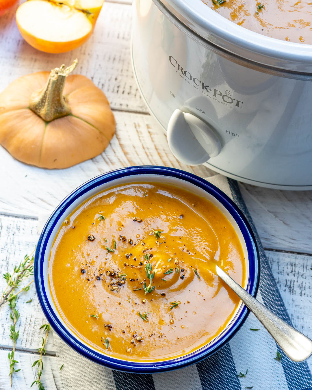 This Crock-pot Butternut Squash Soup Helps Reduce Inflammation and Boost Collagen Production!