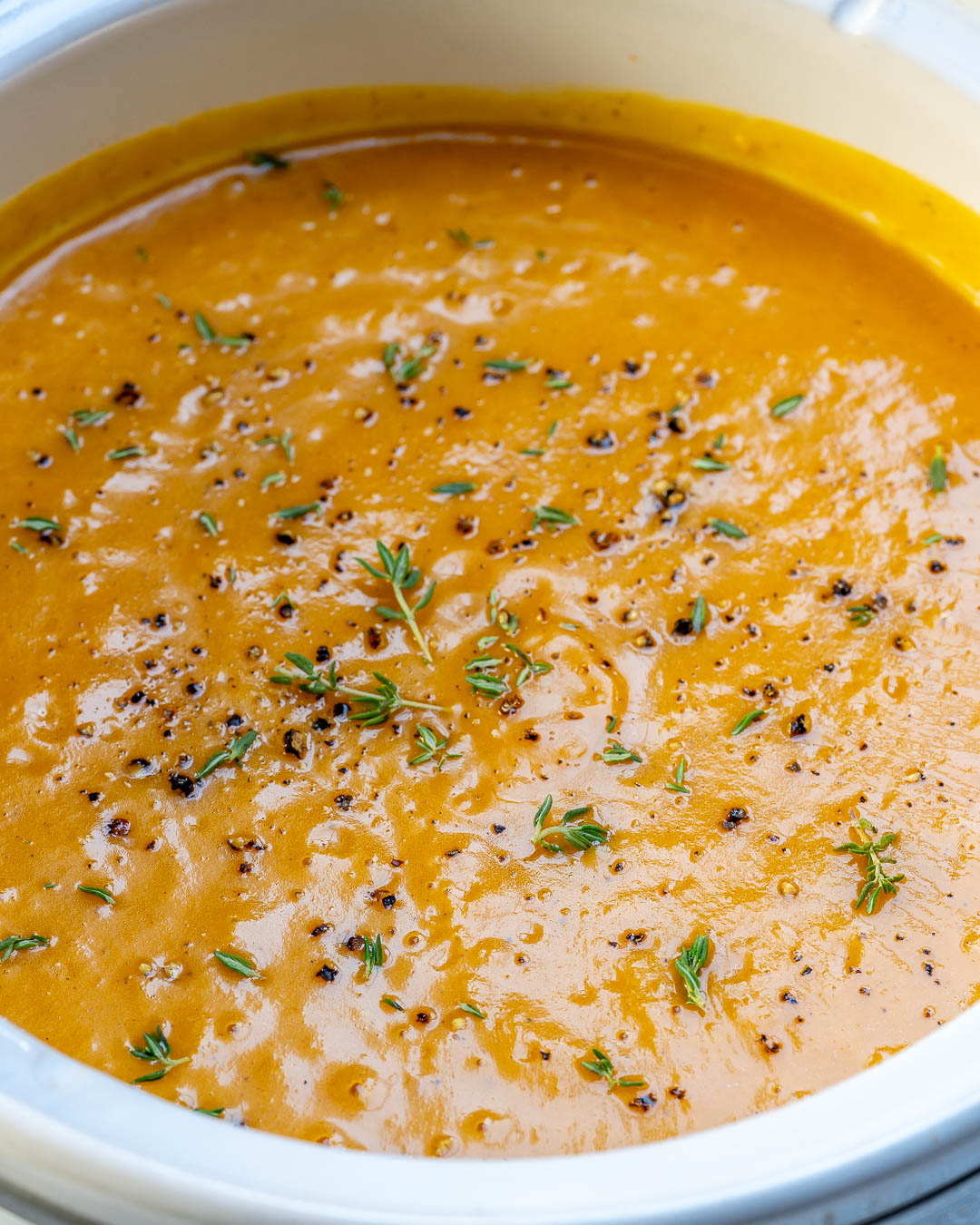 This Crock-pot Butternut Squash Soup Helps Reduce Inflammation and Boost Collagen Production!