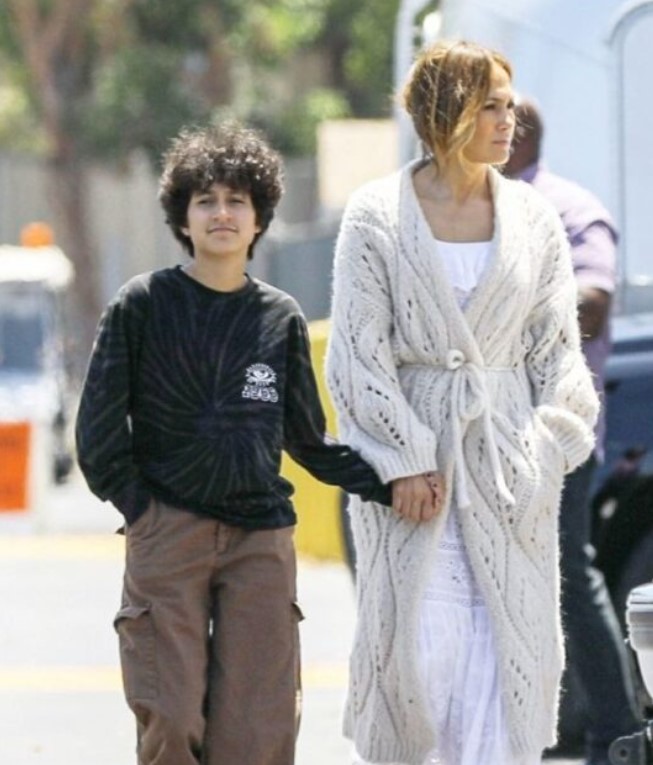 This Star Reveals Her Daughter With Marc Anthony: ”With A Mustache And In Baggy Clothes!”
