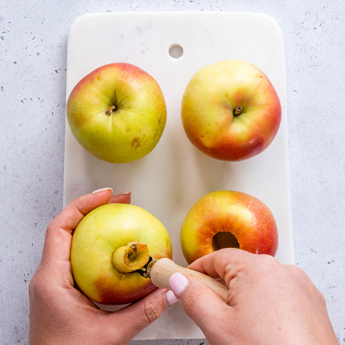 [VIDEO] Air-Fryer Baked Apples