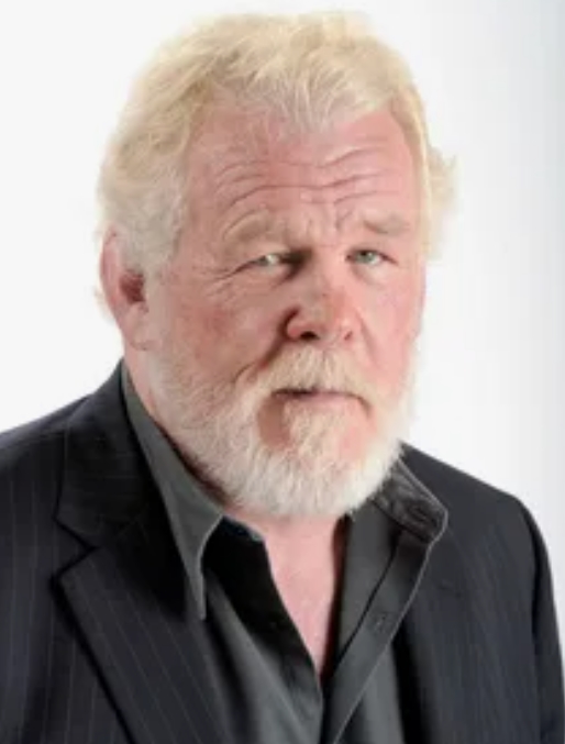 Who Is He?: Rare Paparazzi Photo Shows the 85-Year-Old Hollywood Legend Almost Unrecognizable!